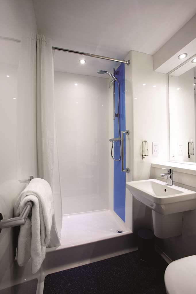 Travelodge Reading Whitley Phòng bức ảnh