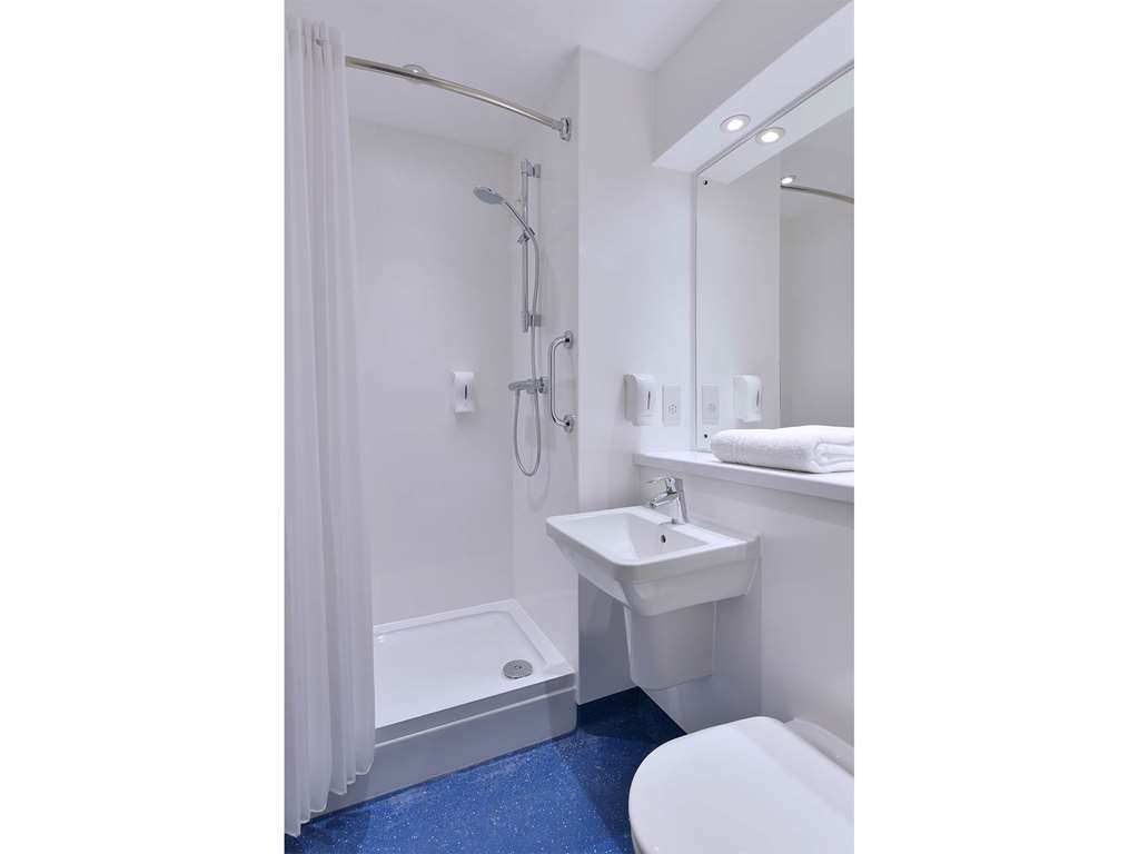 Travelodge Reading Whitley Phòng bức ảnh